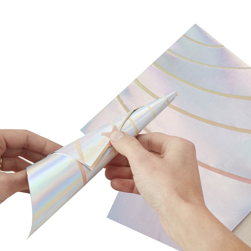 Поделка единорог ( фото) - легкие инструкции для детей из цветной бумаги, картона и пластилина